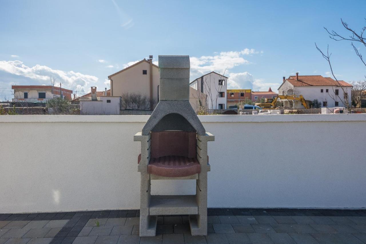 Apartments Pejakovic ヴィル エクステリア 写真